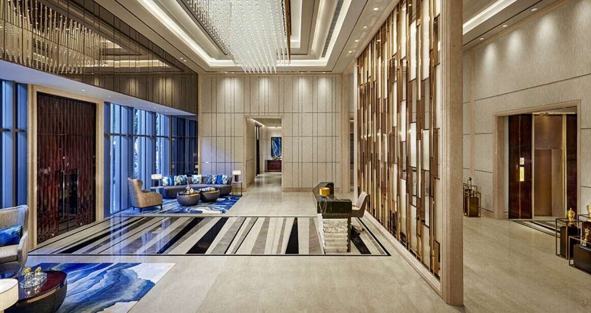 Sheth-Beaumonte-Amenities-Entrance-Lobby-at-Sion-East-Mumbai