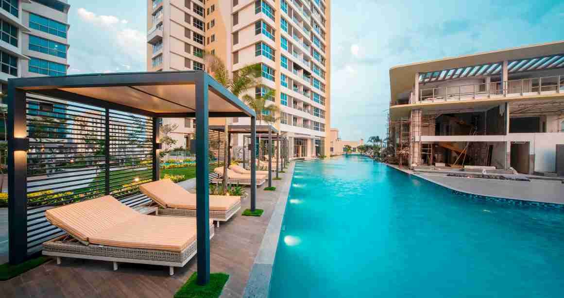 Sheth-Beaumonte-Amenities-Actual-Site-Swimming-Pool-1-Sion-Circle
